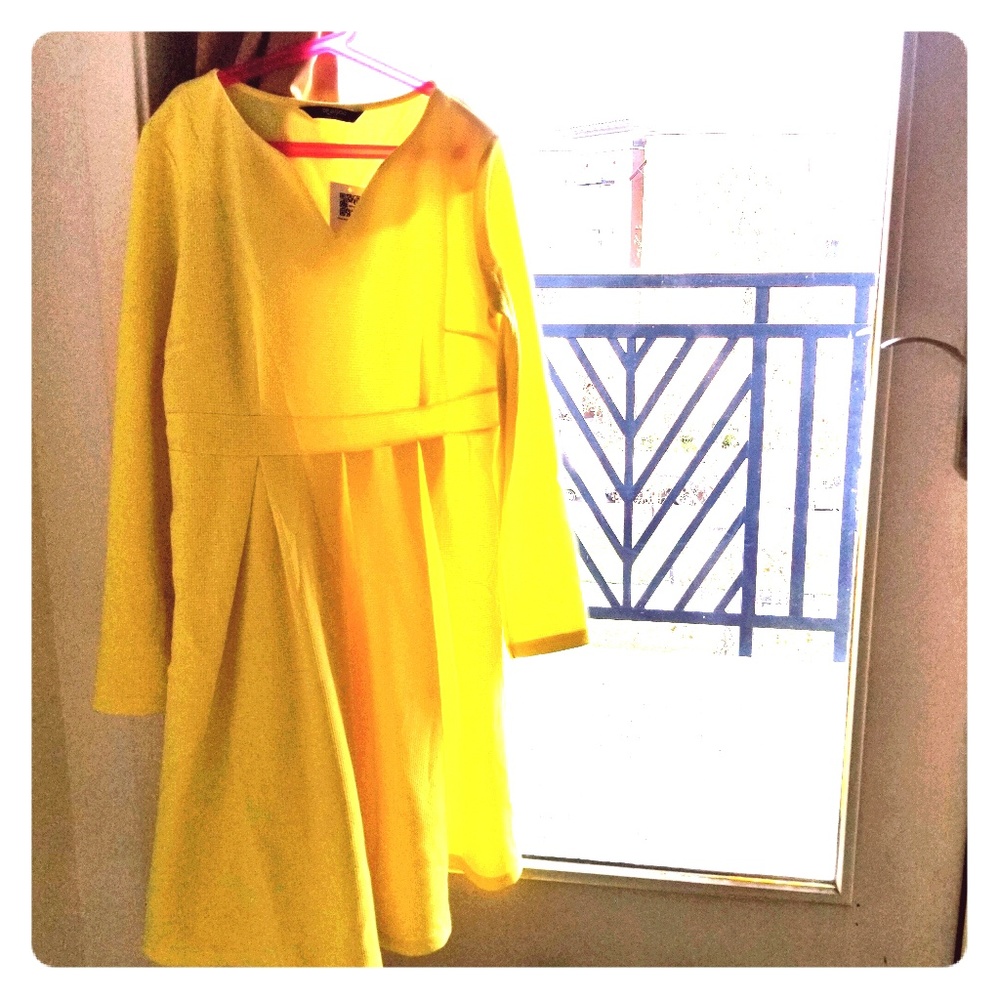Yellow shift dress